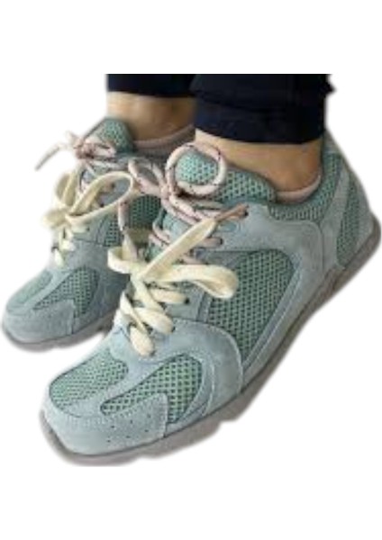 Çift Bağcık Tasarımlı Kadın Sneaker 25Y371