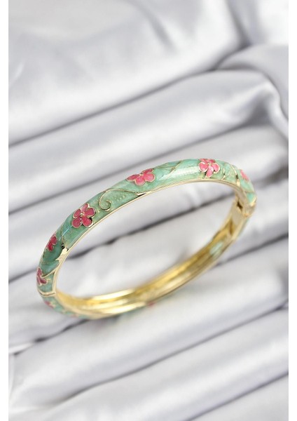Mineli Pirinç Pembe ve Yeşil Çiçek Motifli Gold Renk Kadın Kelepçe