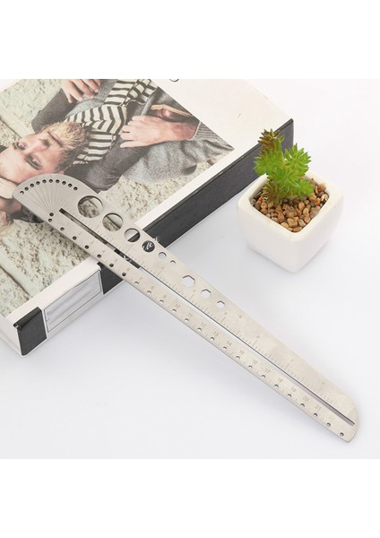 Çok Işlevli Cetvel Pergeller Açıölçer Paslanmaz Çelik Altıgen Cetvel Ölçek Aracı (Yurt Dışından) fırsatları
