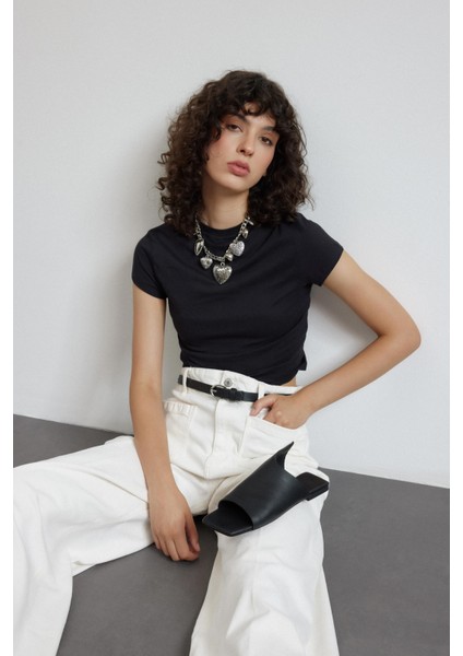 Siyah Gerçek Deri Kadın Terlik