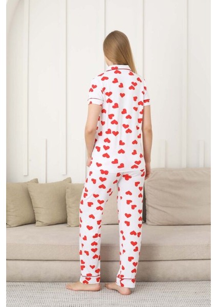 Kadın Önden Düğmeli Kısa Kol Likralı Kalp Baskılı Pijama Takımı fırsatları