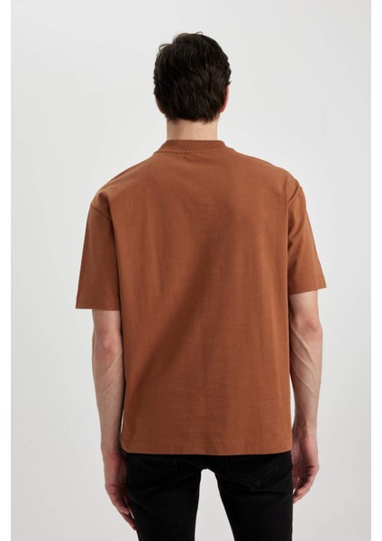 Oversize Geniş Kalıp Bisiklet Yaka Basic Düz Kısa Kollu Tişört B4933AX24SP