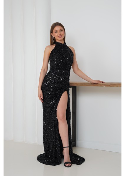 Pul Işlemeli Halter Yaka Balık Abiye Siyah Elbise