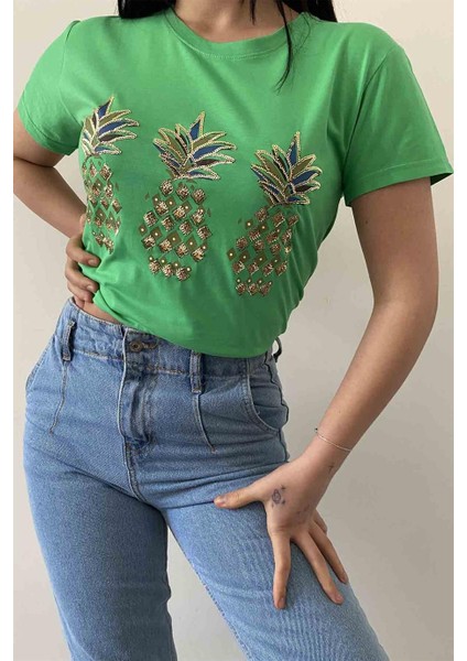 Shiny Pineapple Bisiklet Yaka Tişört