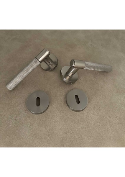 Rivax Meta Inox Zamak Yuvarlak Rozetli Oda Kapı Kolu 1 Takım fiyatları