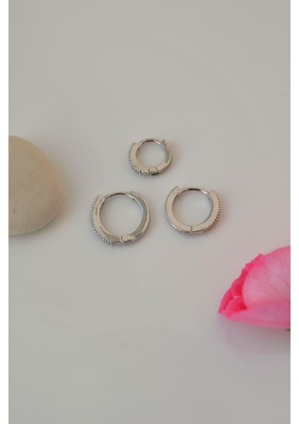 Taşlı Minimal Halka Küpe Seti 3 Parça Gümüş Renkli modelleri