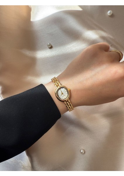 Retro Minimal Boncuk Kordon Vintage Kadın Kol Saati