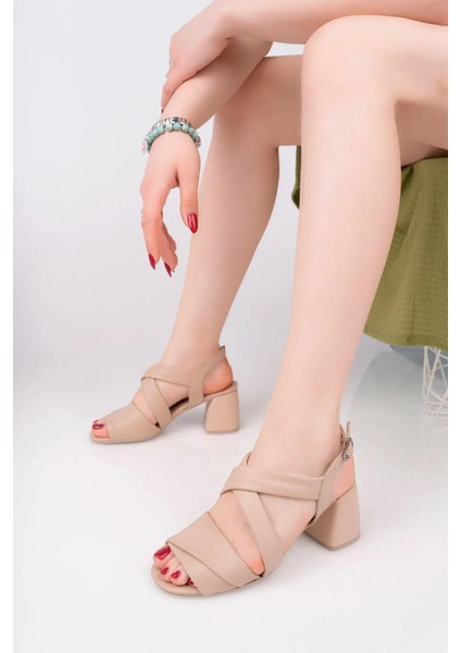 Hakiki Deri Kadın Deri Topuklu Ayakkabı TRC50-9006 modelleri