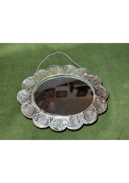 Gümüş Duvar Aynası 14 cm 11 cm 1 cm Ölçülerinde