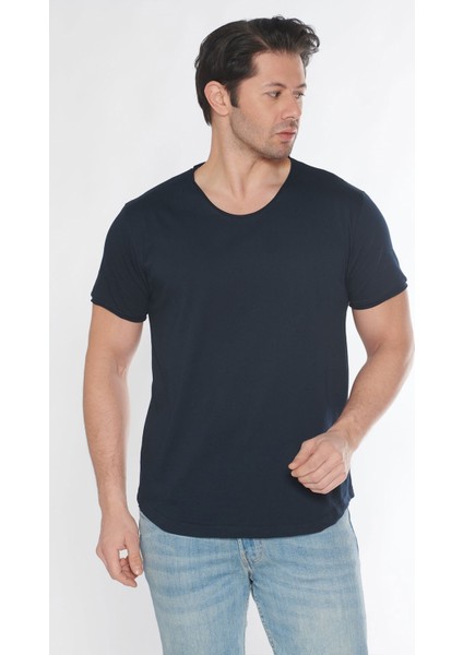 Erkek Geniş Yaka %100 Pamuk Salaş T-Shirt fiyatları