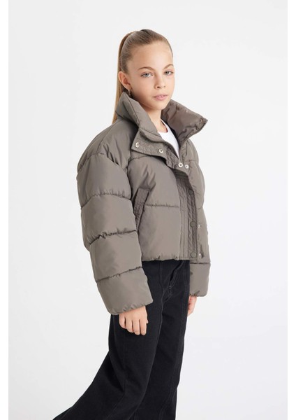 Kız Çocuk Su Geçirmez Fermuarlı Çıtçıtlı Cepli Mont C5387A824AU