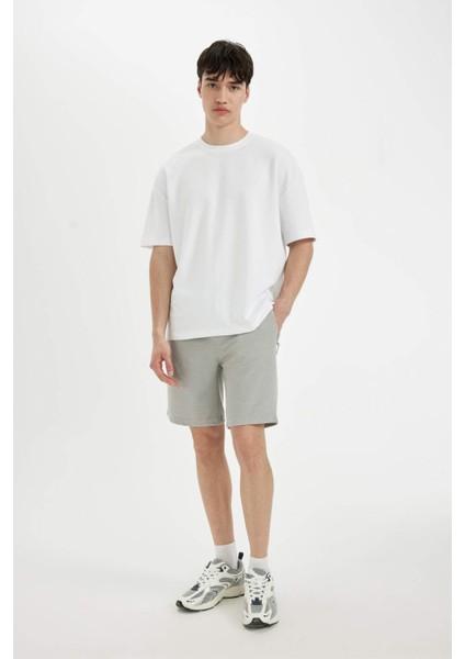 Regular Fit Düz Paça Cepli Basic Düz Şort B8792AX24SM fiyatları