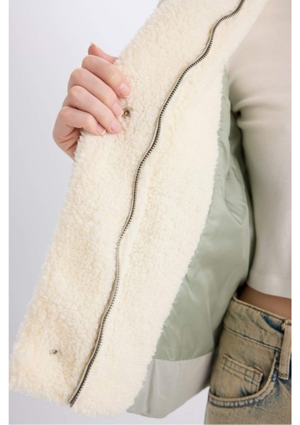 Su İtici Şişme Mont Geniş Yakalı İçi Süni Kürklü Fermuarlı Cepli C3979AX23WN