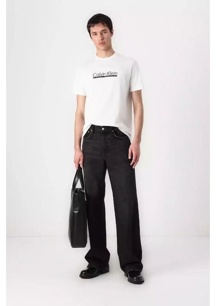 Erkek Regular Fit Kontur Grafik Baskılı T-Shirt - Beyaz fırsatları