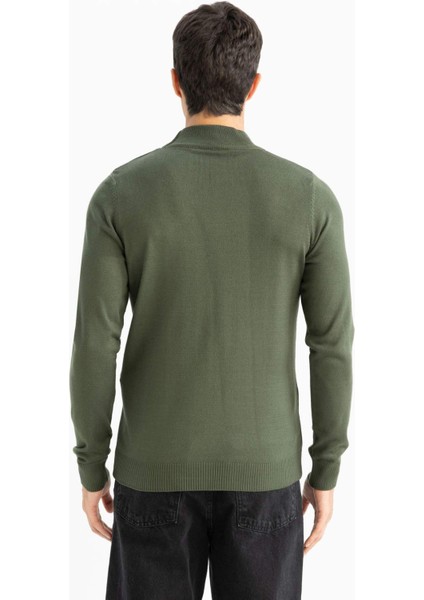 Slim Fit Dar Kesim Yarım Balıkçı Yaka Basic Düz Triko Kazak R1127AZ24WN