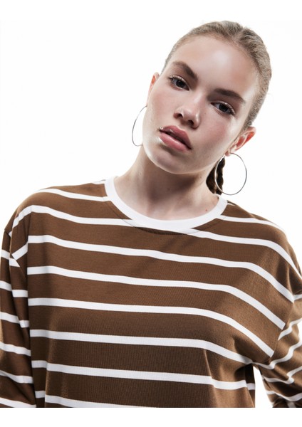 Uzun Kollu Bisiklet Yaka Çizgili Tişört