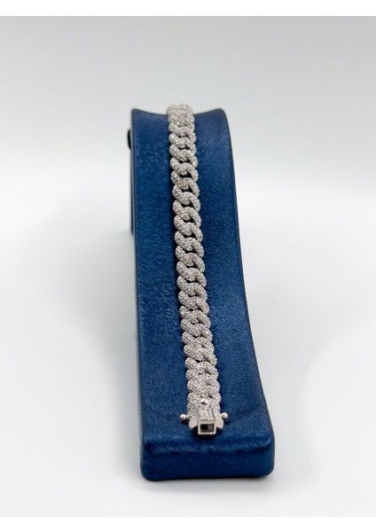 Taşlı Gurmet Kadın Gümüş Bileklik modelleri