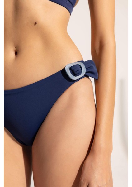 Ayje x DeFacto Tokalı Bikini Altı C3236AX24HS