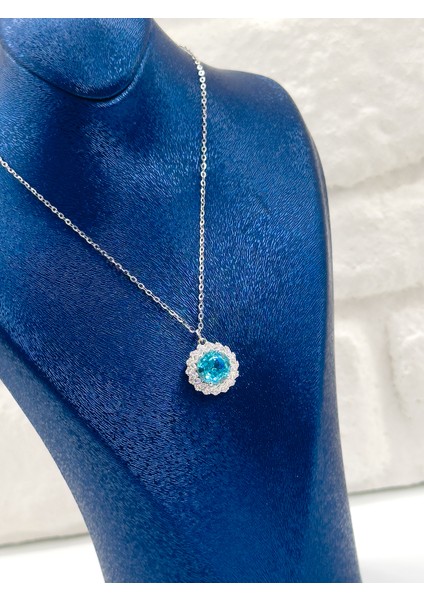 Aquamarin Taşlı Pırlanta Montür Kadın Gümüş Kolye