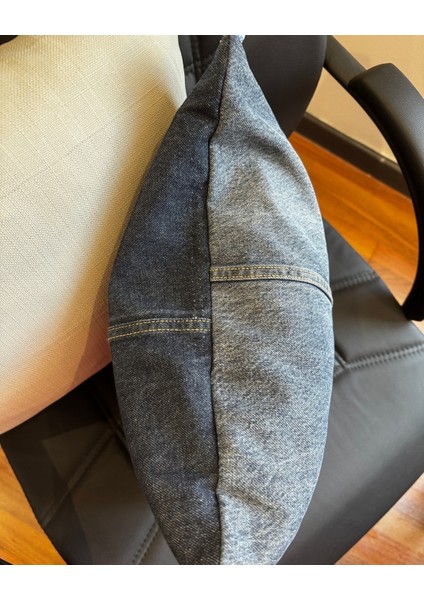 Denim Orta Dikiş Detaylı Kırlent Kılıfı fiyatları