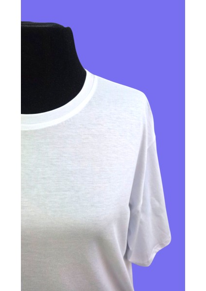Beyaz Unisex Oversize Bisiklet Yaka Baskılı No3 Basic Tişört modelleri