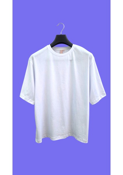 Beyaz Unisex Oversize Bisiklet Yaka Baskılı No3 Basic Tişört indirimleri