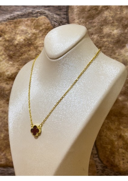 Gold Renk Bordo Onix Taşlı Yonca Kadın Gümüş Kolye fiyatları