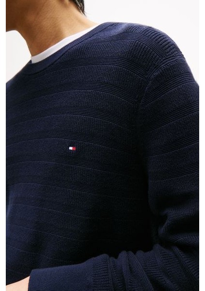 Erkek Dokulu Çizgili Bisiklet Yaka Triko Kazak - Lacivert fırsatları