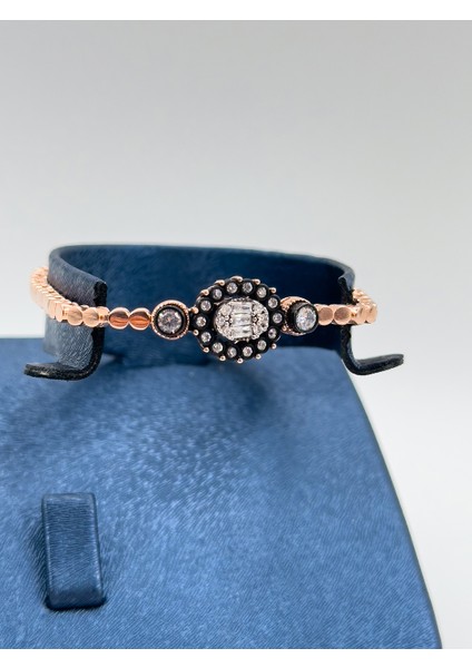 Baget Taşlı Elmas Modeli Kadın Gümüş Bileklik - Baget Bileklik modelleri