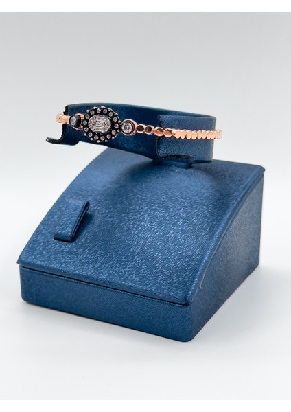 Baget Taşlı Elmas Modeli Kadın Gümüş Bileklik - Baget Bileklik fırsatları