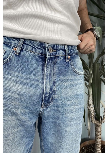 Taşlanmış Kot Pantolon Regular Kalıp