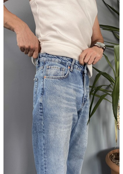 Taşlanmış Kot Pantolon Regular Kalıp