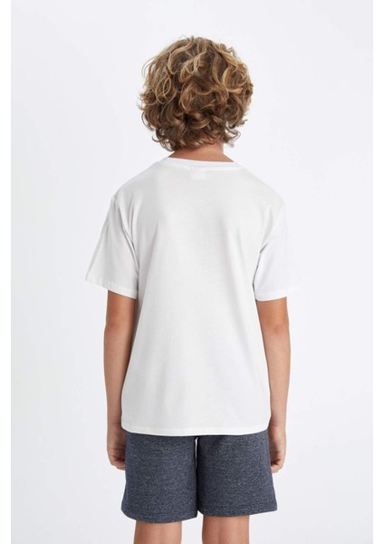 Erkek Çocuk Bisiklet Yaka Beyaz Kısa Kollu Basic Düz Okul Tişörtü K1687A624AU