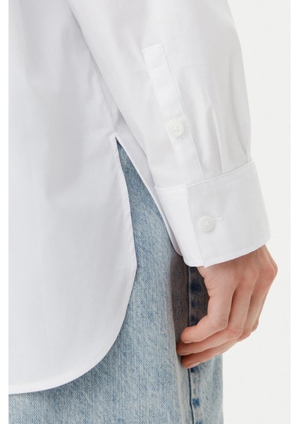 Kadın Relaxed Fit Cepli Esnek Poplin Gömlek - Beyaz indirimleri