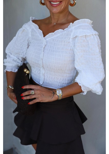 Yaka Fırfır Detay Gipeli Bluz indirimleri