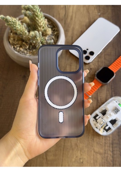 iPhone 15 Pro Uyumlu Manyetik Şeffaf Kılıf SOOCASE645