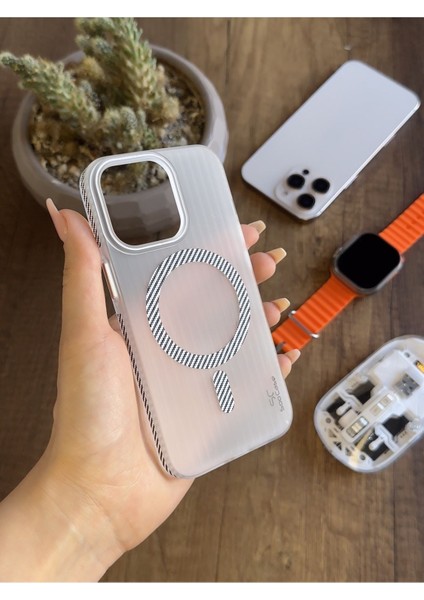 iPhone 16 Pro Uyumlu Manyetik Şeffaf Kılıf SOOCASE645