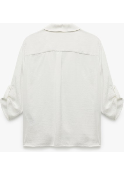 Ceket Yaka Katlama Detaylı 3/4 Kollu Saten Bluz fırsatları