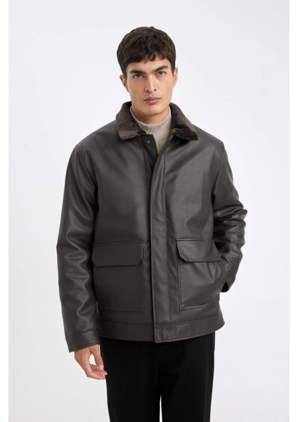 Regular Fit Gömlek Yaka Çıtçıtlı Suni Deri Mont C4860AX24WN