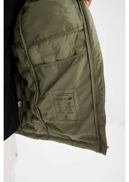 Defactofit Su Itici Kapüşonlu Mont Fermuarlı Su GEÇIRMEZ C6052AX24AU