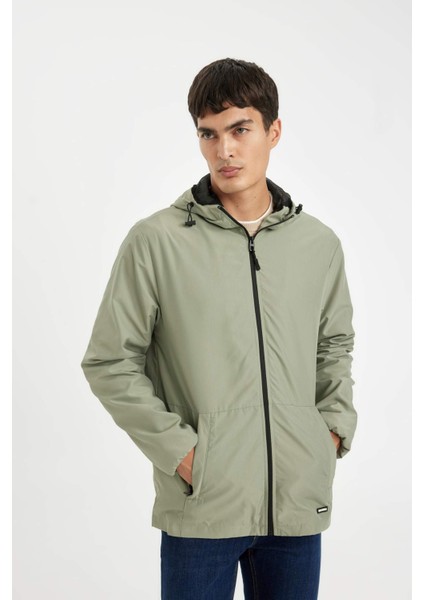 Su İtici Slim Fit Dar Kesim Kapüşonlu Fermuarlı Mevsimlik Baharlık Mont C5821AX24AU