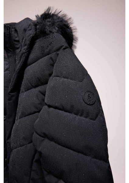 Fit Uzun Mont Parka Su İtici Rüzgar Geçirmez Parmak Geçmeli Kapüşonlu Fermuarlı C8505AX24WN