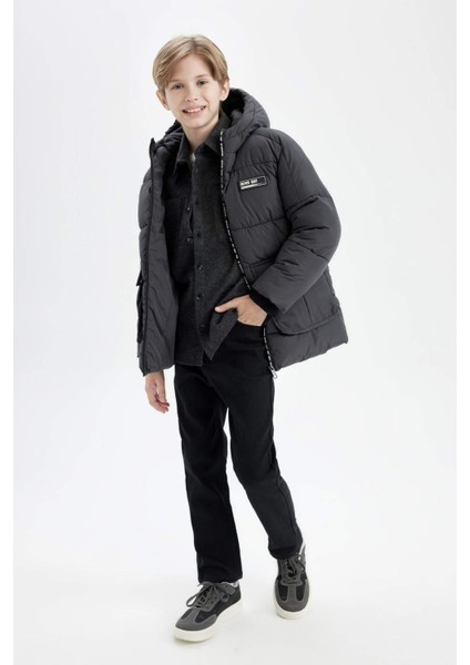 Erkek Çocuk Su Geçirmez Kapüşonlu Parka C8919A824WN