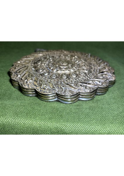 Gümüş Duvar Aynası 13,5 cm Çapında fiyatları