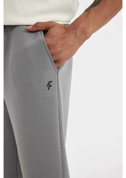 Fit Slim Fit Sporcu İnce Jogger Eşofman Altı Dar Kesim Skuba Dalgıç Kumaş Standart Paça Beli Bağcıklı Lastikli Paça Z9112AZ24AU
