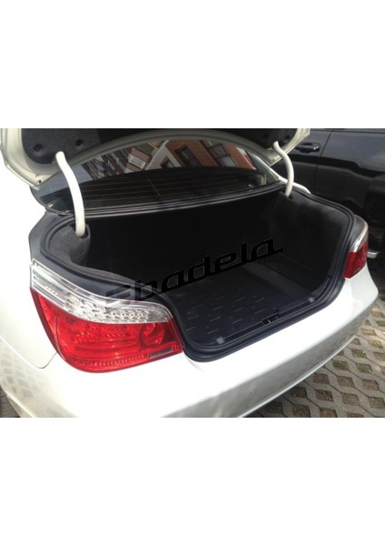 Bmw 5 Serisi E60 Sedan 2003-2010 Arası 3D Kauçuk Bagaj Havuzu