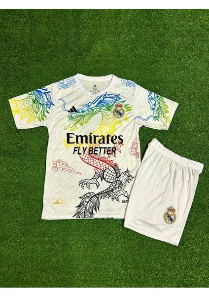 Real Madrid Cristiano Ronaldo Ejderha Desenli Çocuk Forması Hedyeli 4 Lü Set HD1199 fiyatları