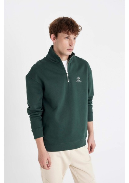 Comfort Regular Fit Rahat Kalıp Fermuarlı Dik Yaka Baskılı Sweatshirt C6132AX24AU