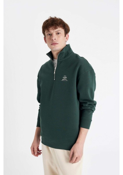 Comfort Regular Fit Rahat Kalıp Fermuarlı Dik Yaka Baskılı Sweatshirt C6132AX24AU