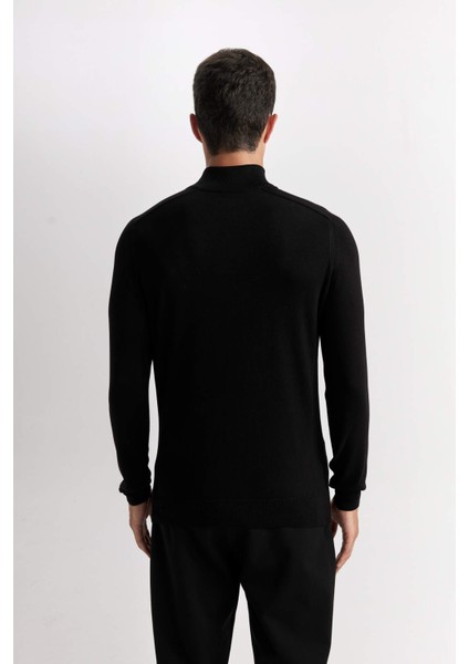 Standart Fit Dik Yaka Yarım Fermuarlı Yumuşak Dokulu Premium Triko Kazak D0624AX24AU